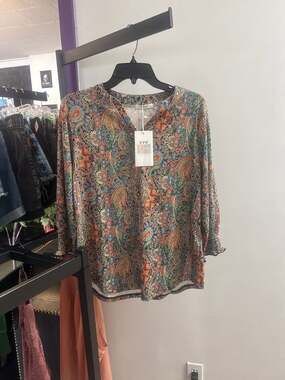 UVN Women's Boho Paisley Print V-Neck Tunic Blouse with Smocked Cuffs